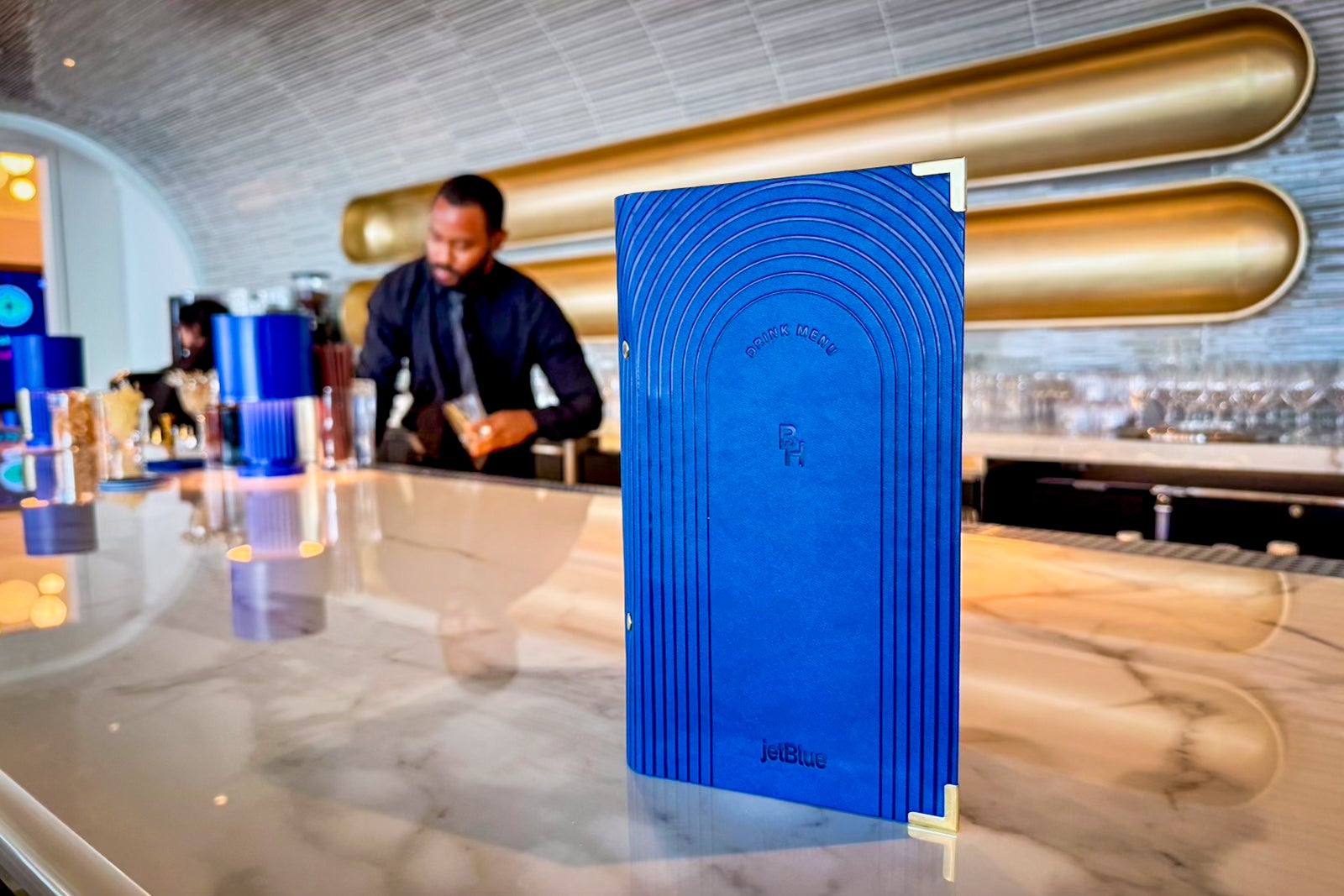 JetBlue BlueHouse bar