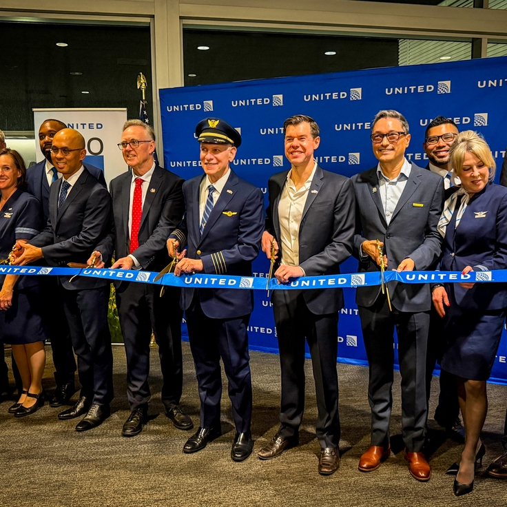 United completes another historic inaugural with first-ever nonstop flight to South Australia