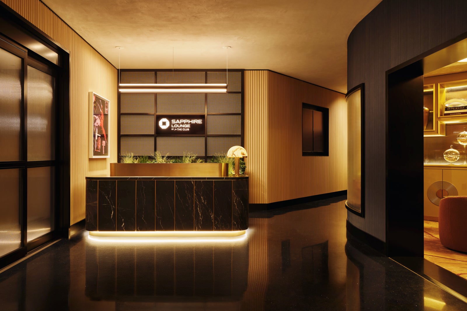 Chase Sapphire Reserve credit card benefits and perks