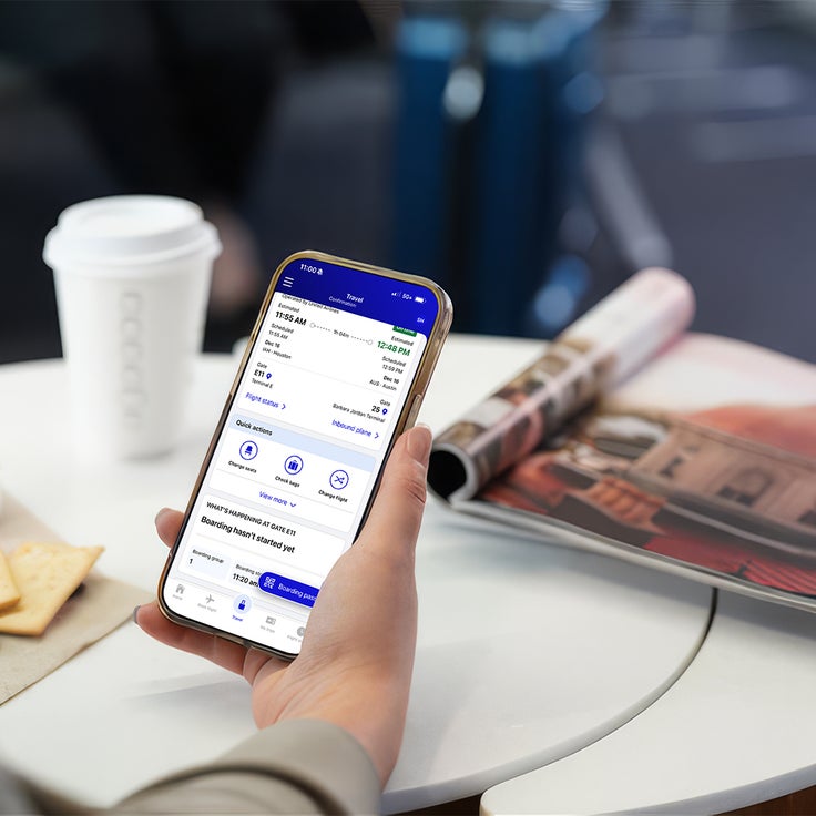 United Airlines updates app to include real-time boarding updates, other features