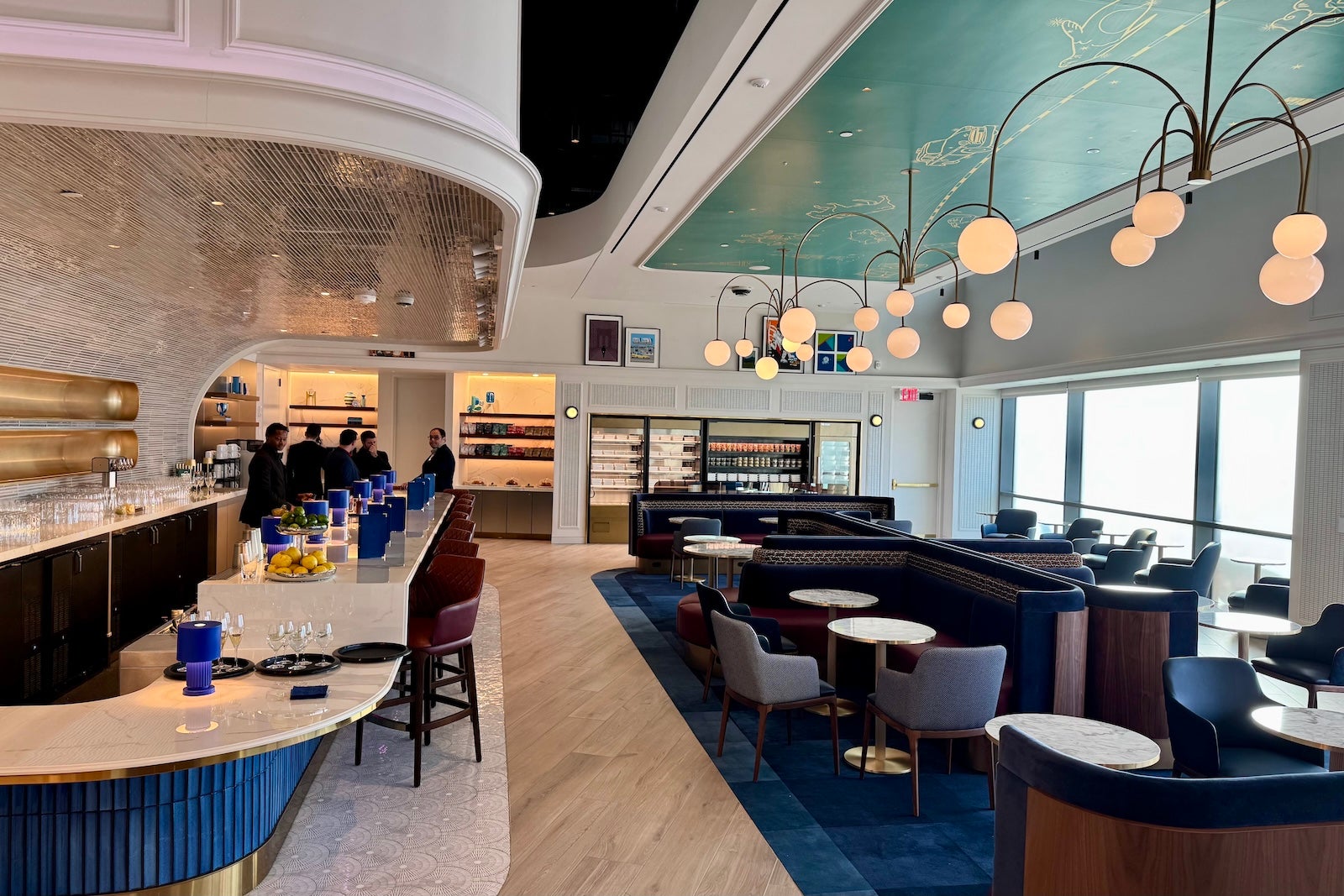 JetBlue's chic new 'BlueHouse' lounge set for big debut at New York JFK