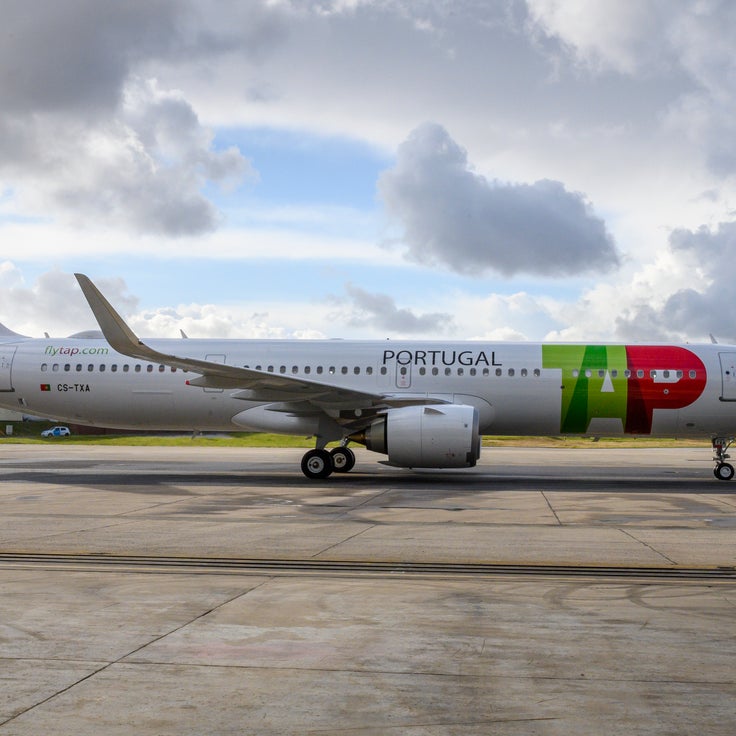 TAP Air Portugal unveils a 'neighbor-free seat' booking option in economy