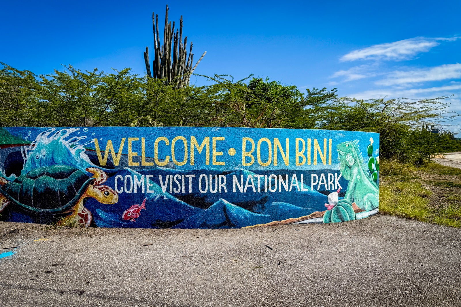 signage at entrance to park