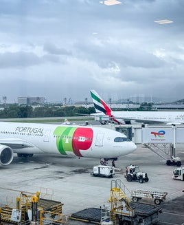 The 8 best credit cards for booking flights