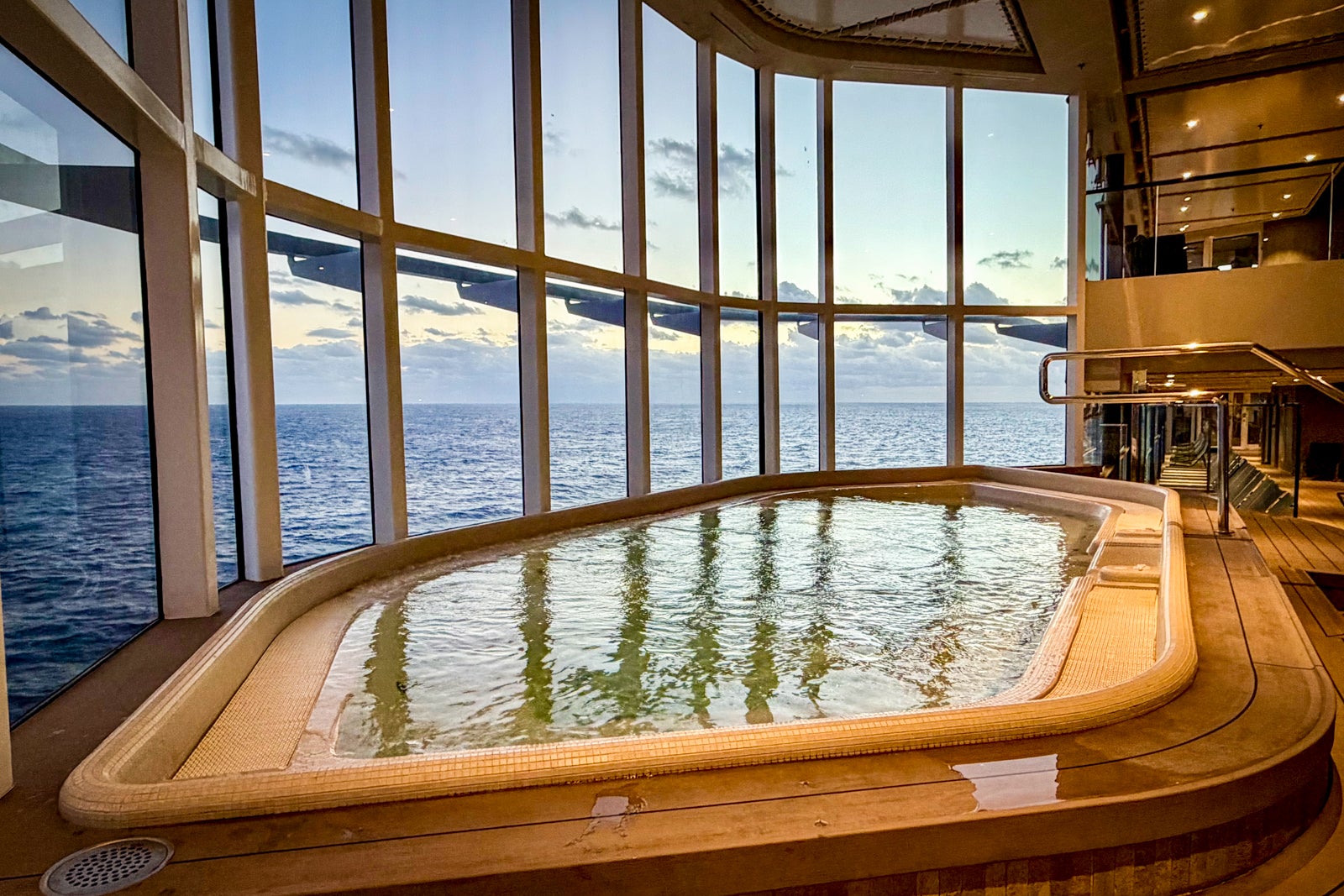 Large hottubs overlooking the sea flank the sides of the Botanic Garden Pool area.