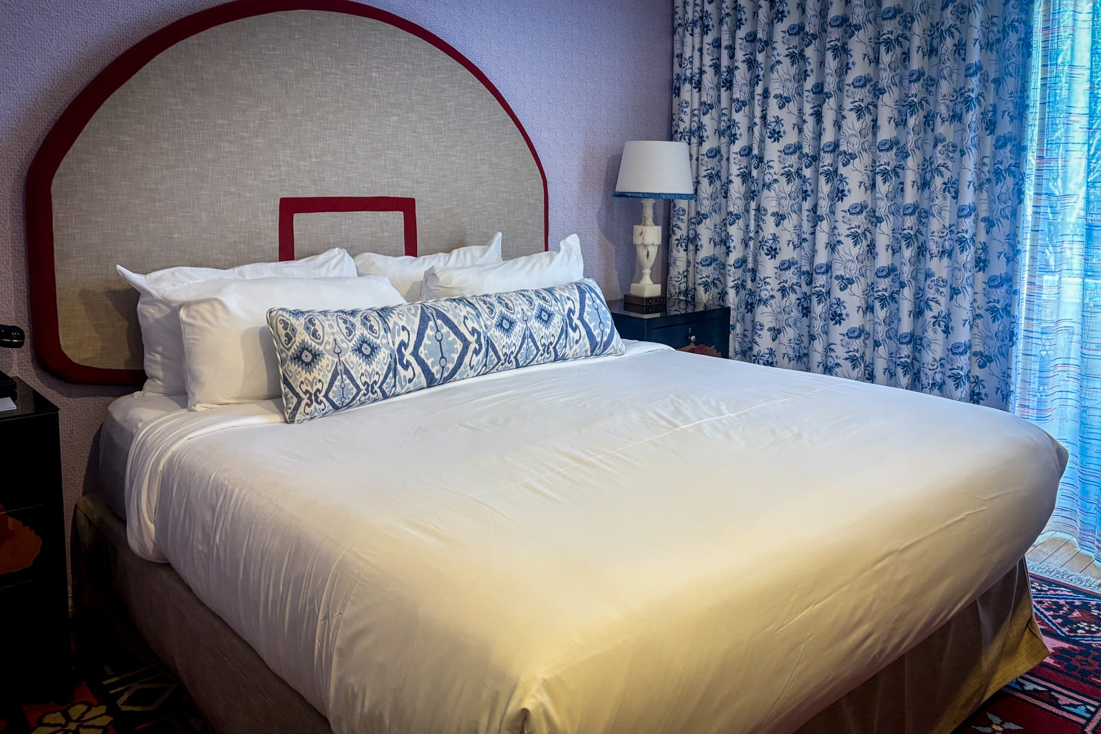 Bedroom at the Graduate by Hilton Chapel Hill