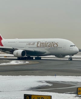 emirates airbus a380