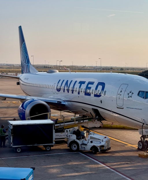 united airlines 737 max 8