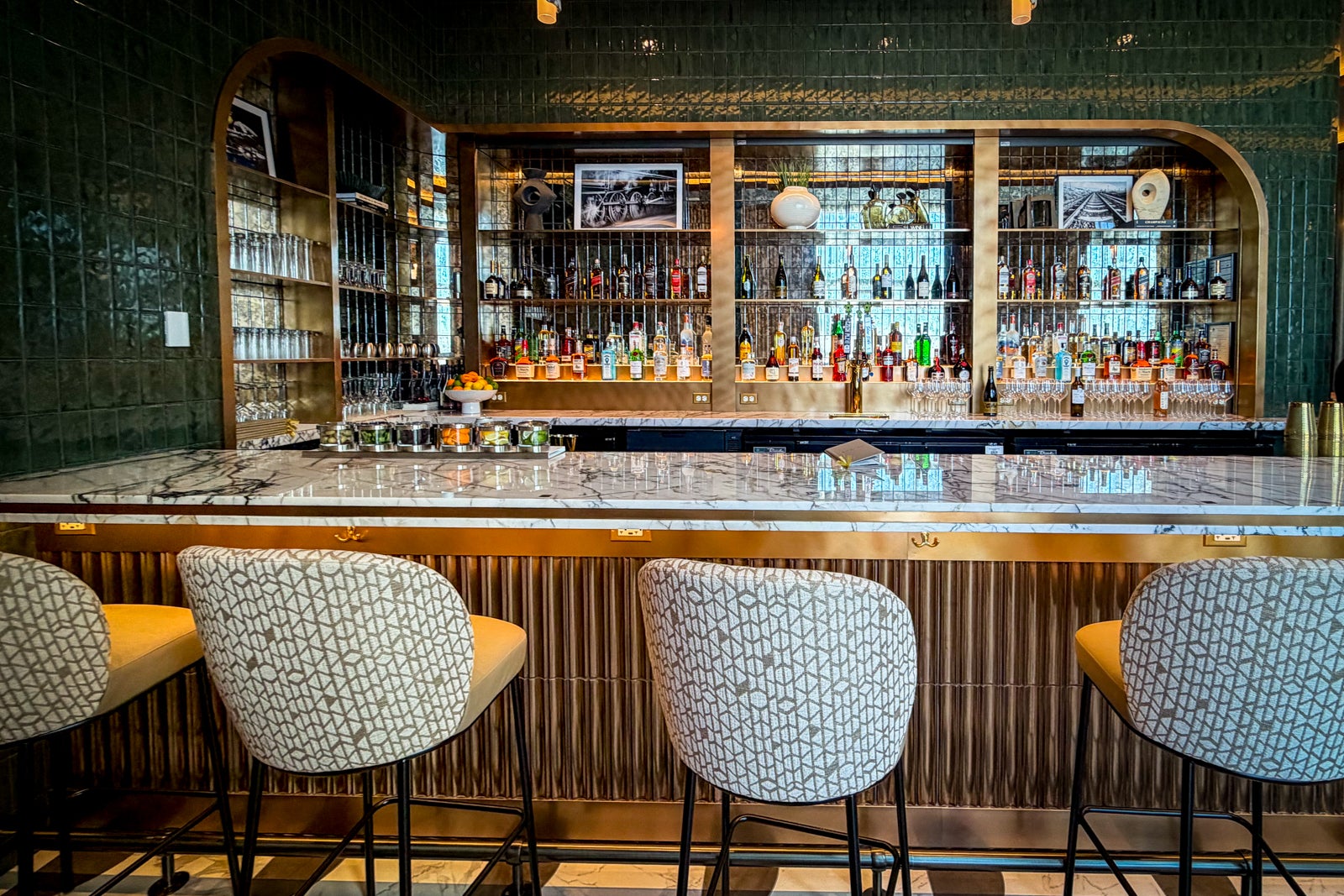 Sidecar lounge
