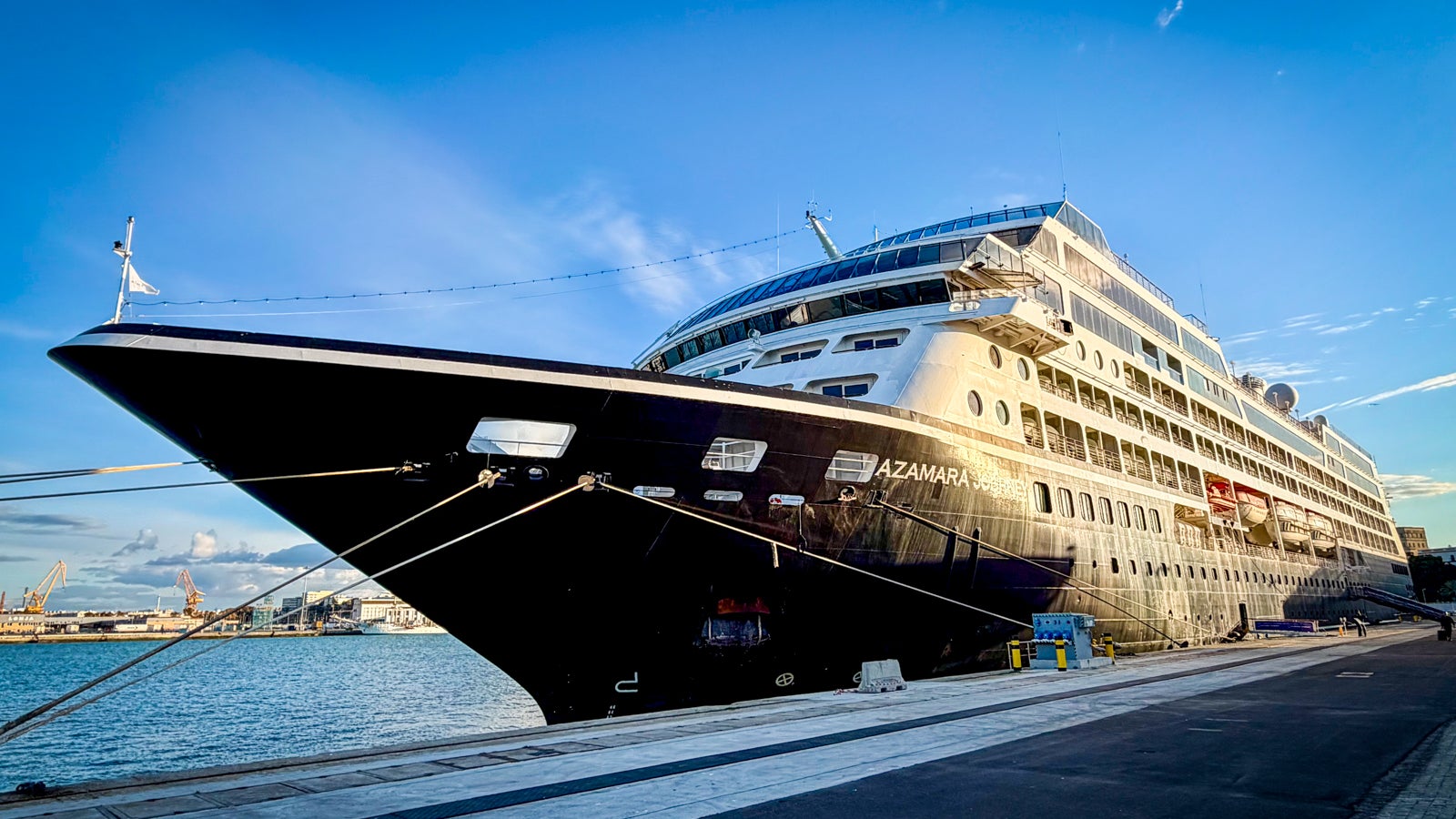 Longer Stays, Deeper Experiences on Azamara Cruise
