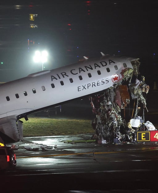 UPDATE: LaGuardia 'on track' to reopen at 2 p.m. after plane, truck collide overnight