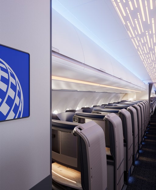 United unveils 3 luxe new planes, 'Coastliner' with Polaris for cross-country routes