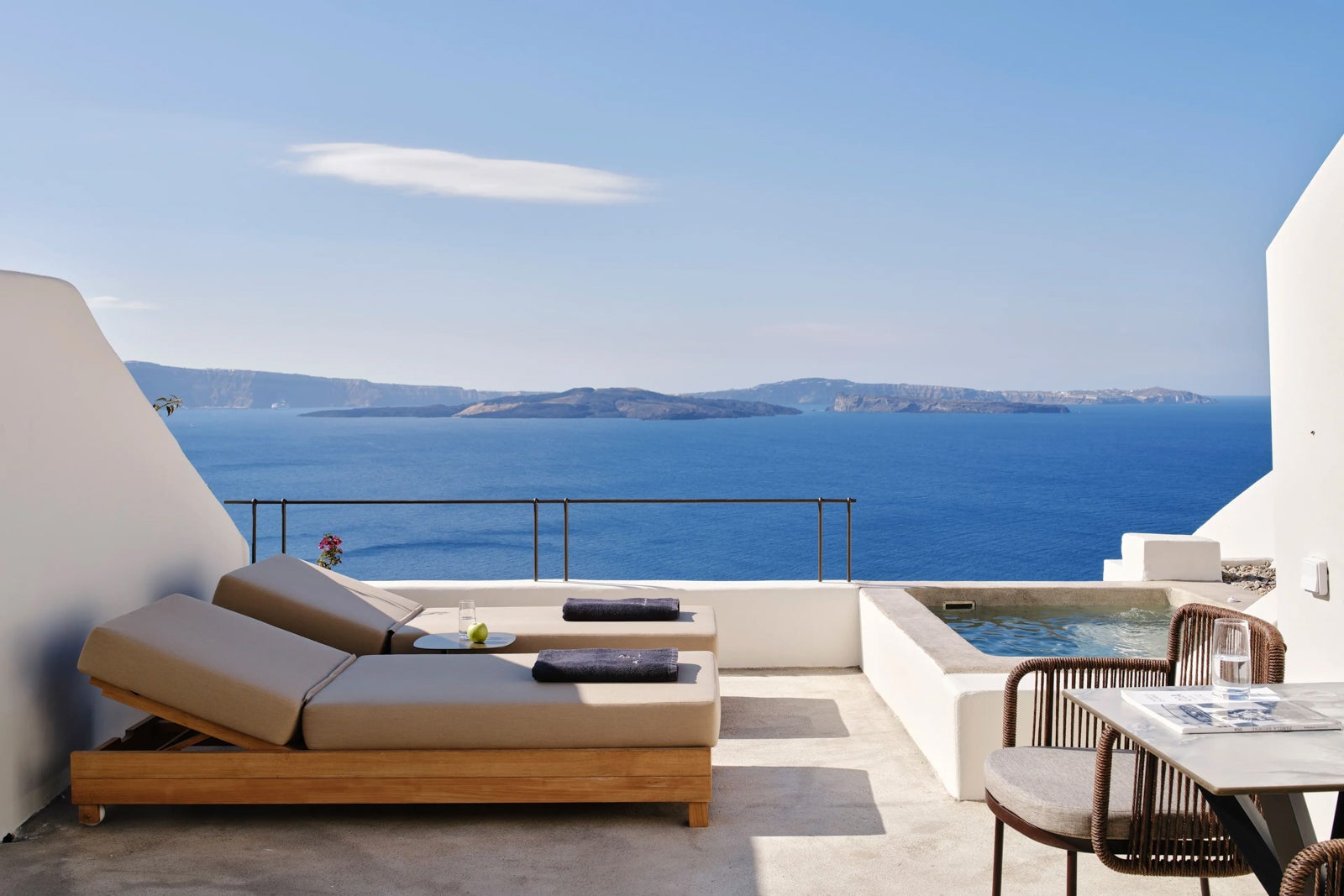 Andronis Luxury Suites