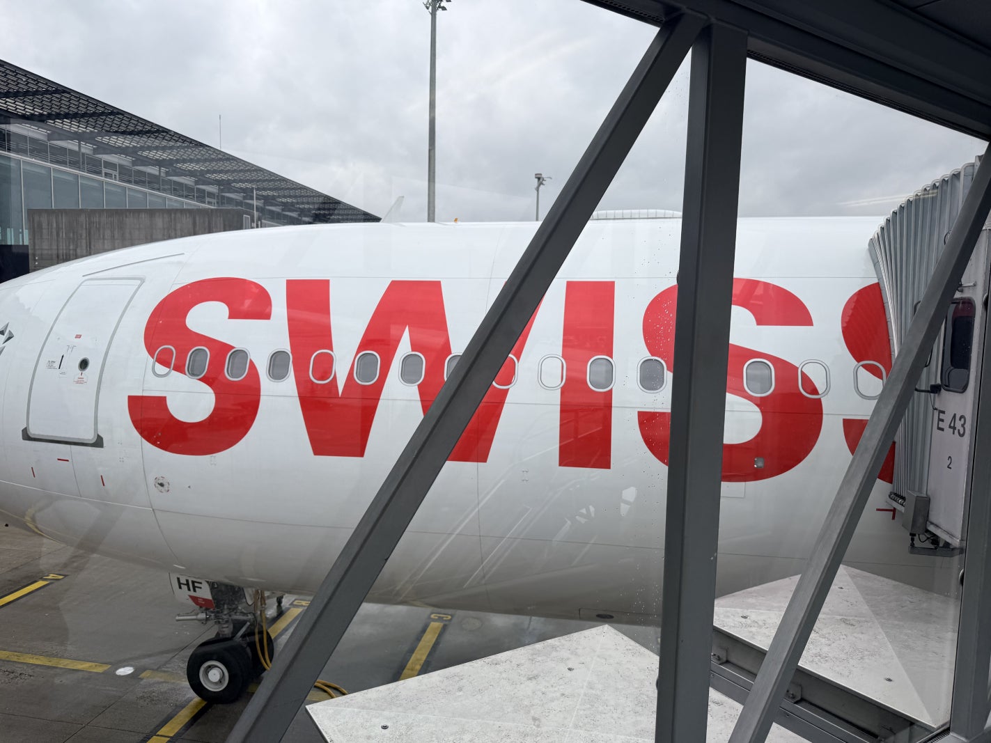 SWISS Airbus A330-300. CLINT HENDERSON/THE POINTS GUY