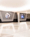 Portal Lounge