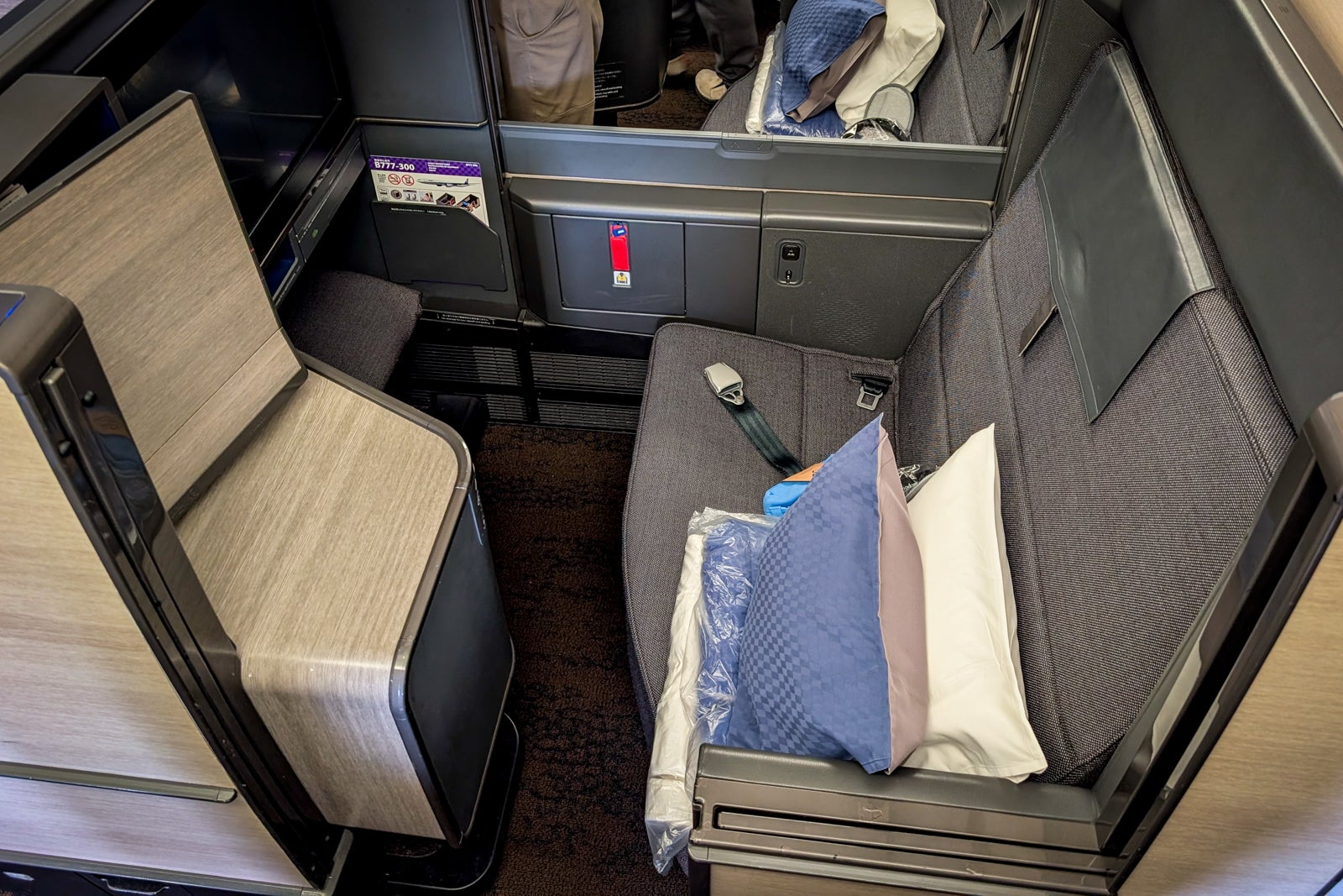 ANA The Room business class seat