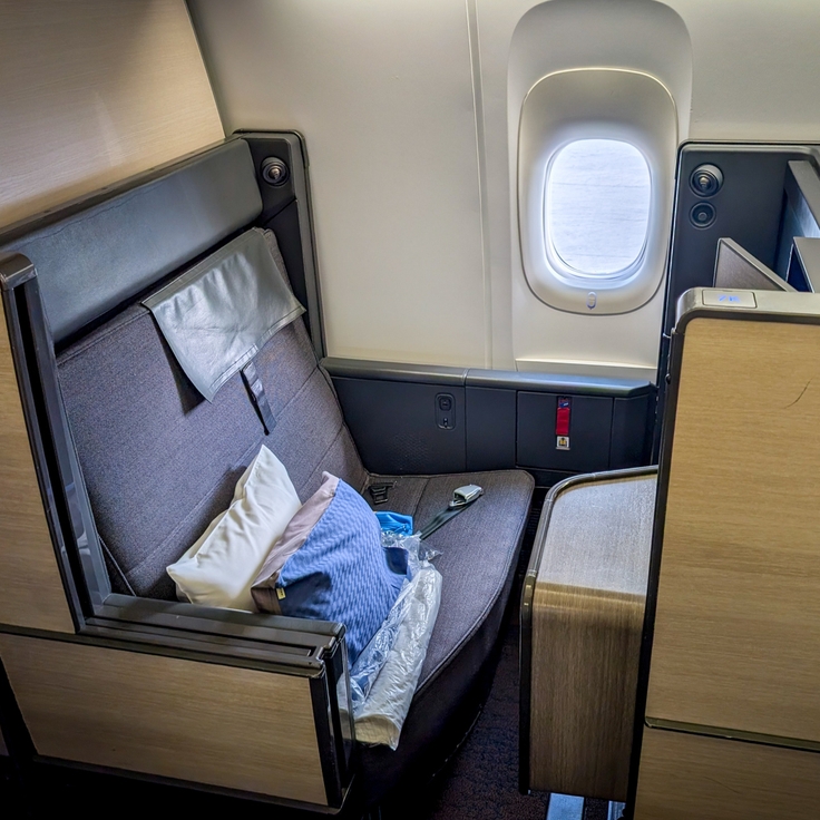 I finally flew ANA’s The Room business-class product to see if it lives up to the hype