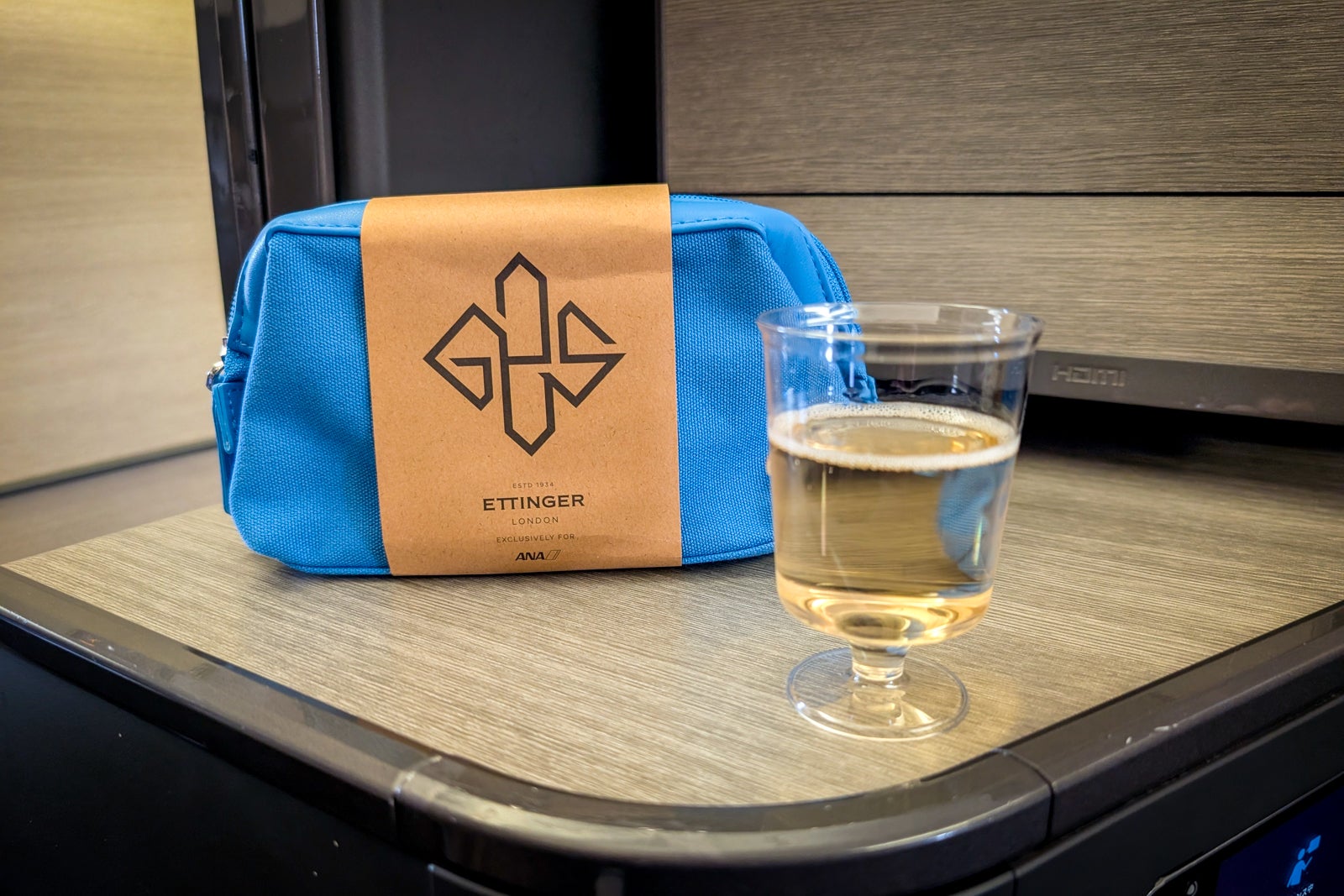 Pre-departure drink in ANA The Room business class