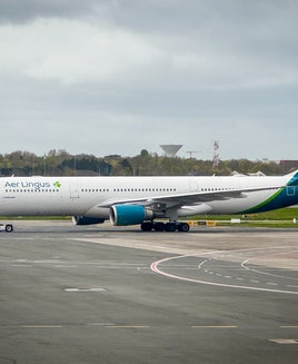 Aer Lingus ends Ireland service to 3 US cities, plans premium economy cabin