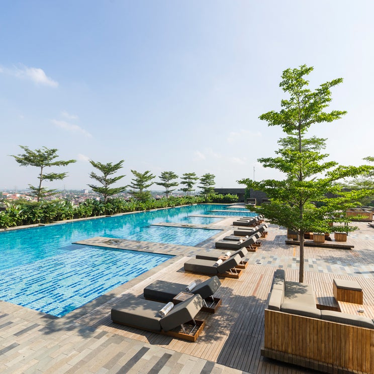 Chase Sapphire Preferred adds new perks and bonus categories, cuts Hyatt transfer ratio