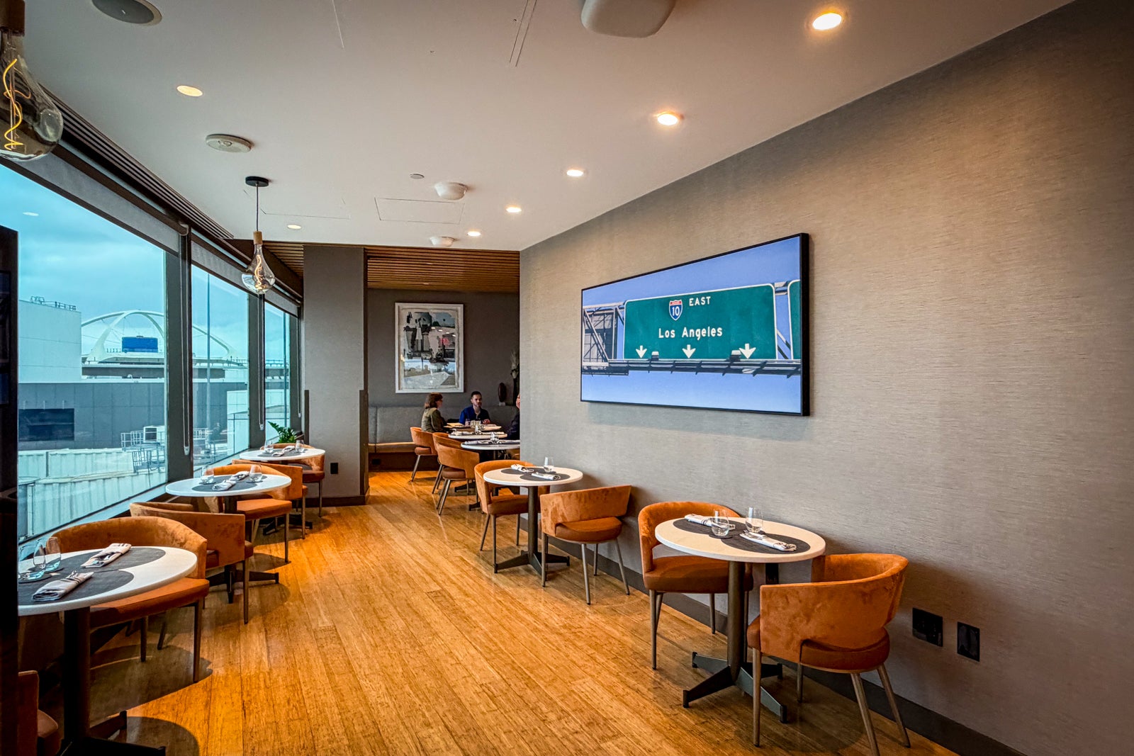 Delta One Lounge LAX Terminal 2.