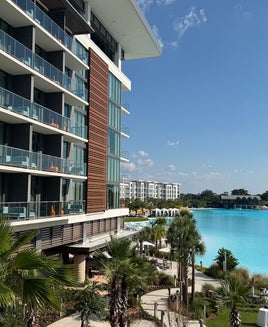 How to take a luxury weekend getaway to Florida with the Hilton Honors American Express Surpass Card welcome bonus