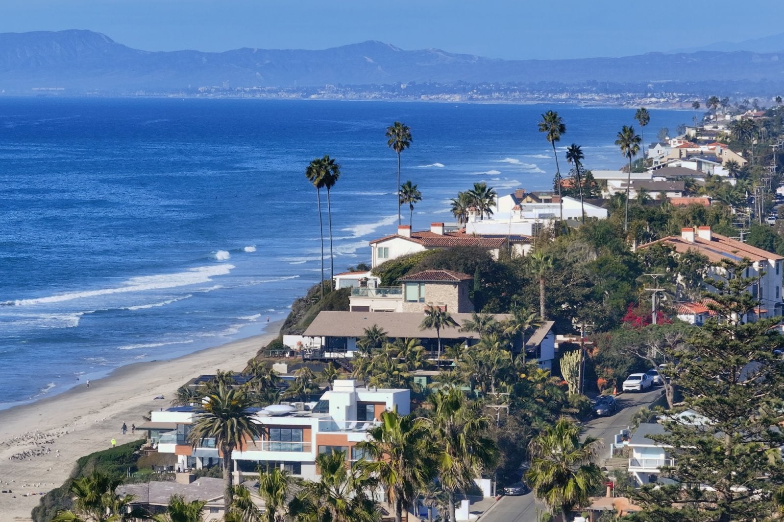 Beachfront Houses in Encinitas, CA