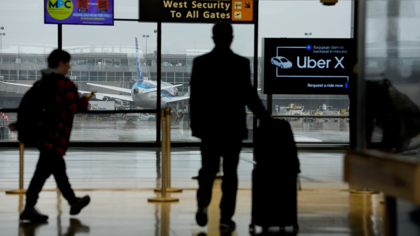 Summer Airfare Peaks - How To Find the Best Deals