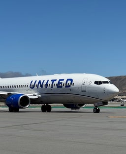 United adds Bermuda flight, bolsters San Francisco hub in 4-route expansion