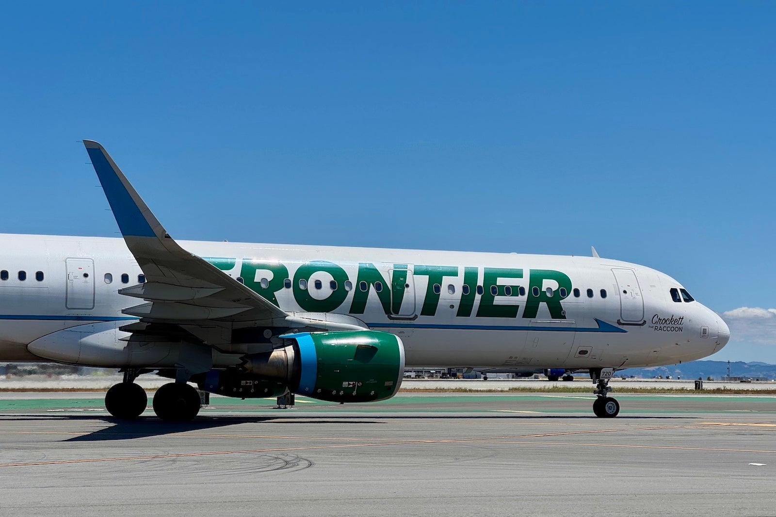 Frontier Adds Starlink Wi-Fi to Fleet of Aircraft