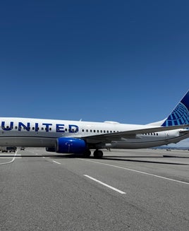 United adds 2 San Francisco routes, indefinitely postpones Chicago expansion