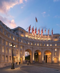 This new Waldorf Astoria might have London's best address — and it's now taking reservations