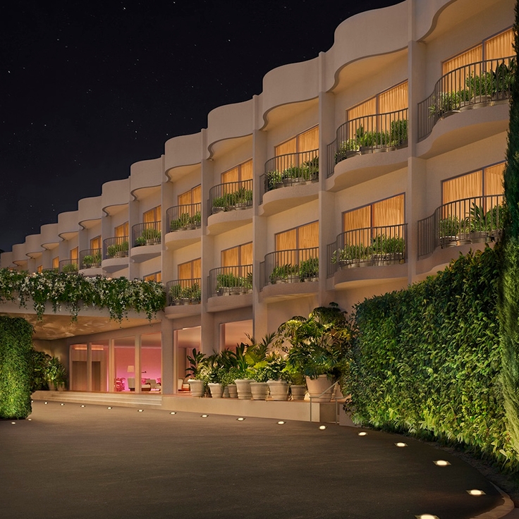 Hyatt's extended booking window, a famed LA hotel gets a new life and other hotel news
