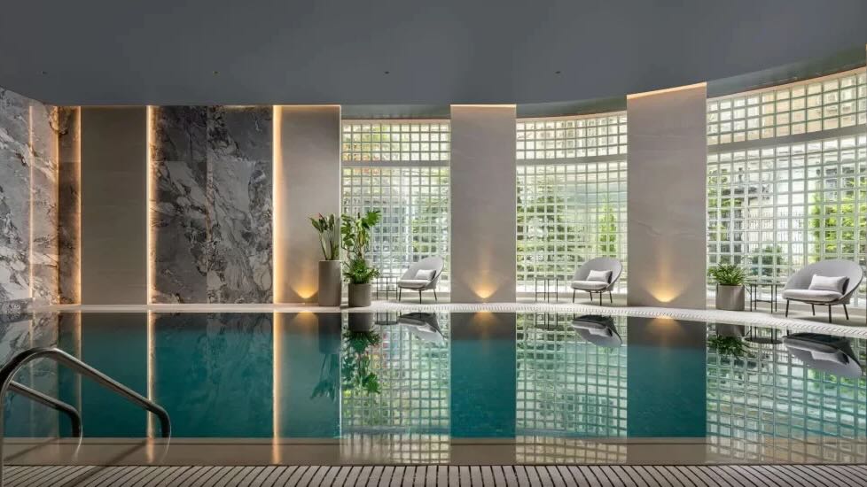 InterContinental Bucharest pool