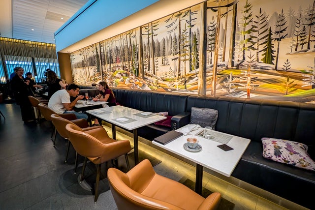 Air Canada Signature Suite