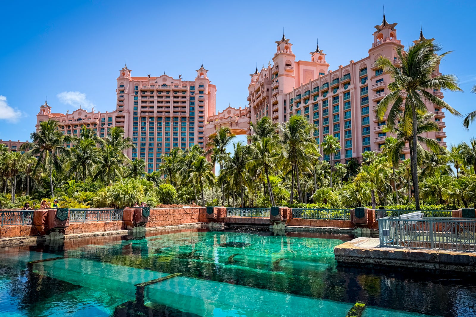Bahamas' Atlantis Resort Impresses on First Visit Review