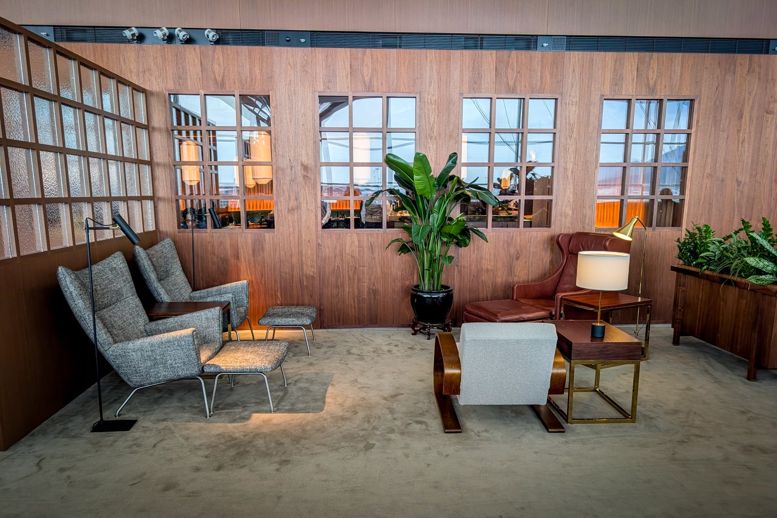 Seating in The Wing, First, lounge in Hong Kong