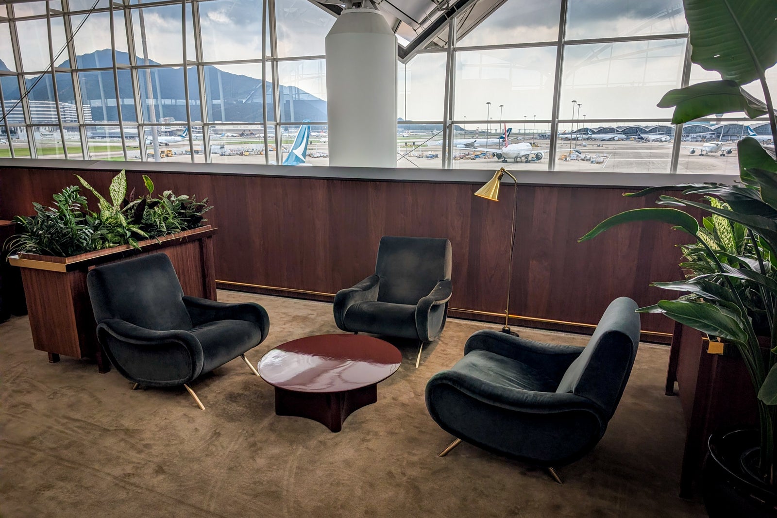 Seating in The Wing, First, lounge in Hong Kong