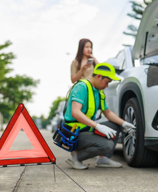 My car battery died as I was leaving for the airport — Chase's roadside assistance arrived in 8 minutes