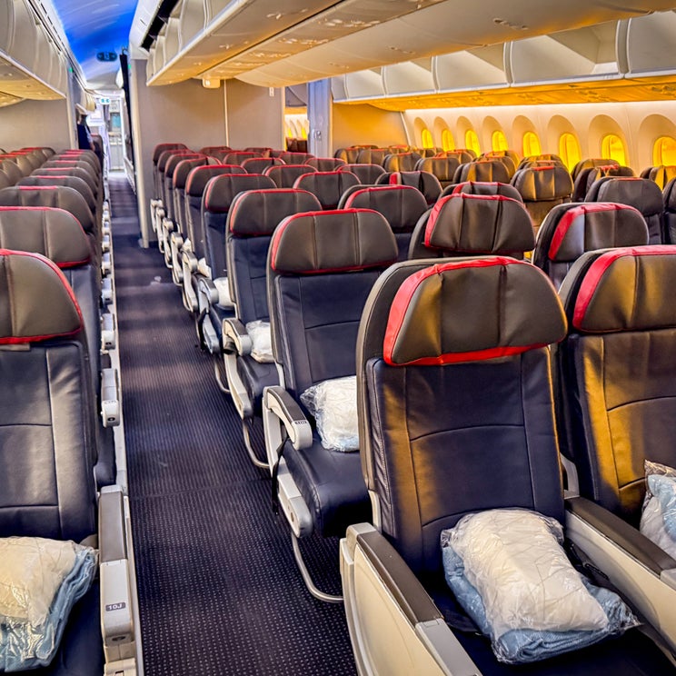Airplane etiquette survey: Many Americans say passenger behavior is getting worse