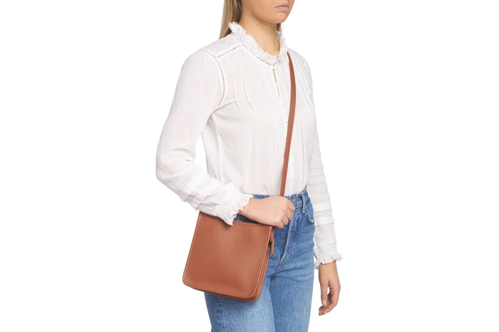 Brown leather crossbody bag