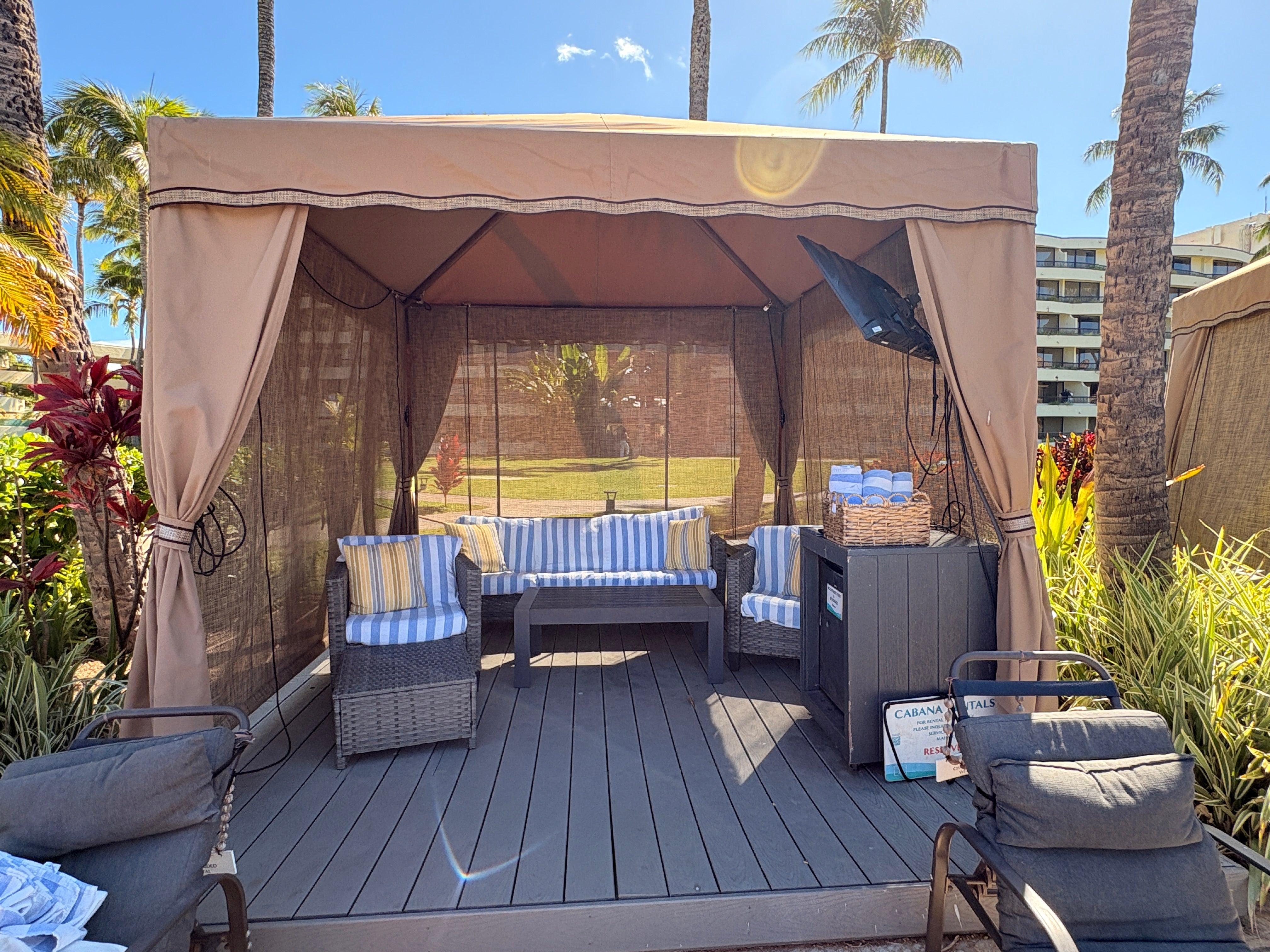 Sheraton Maui pool cabana