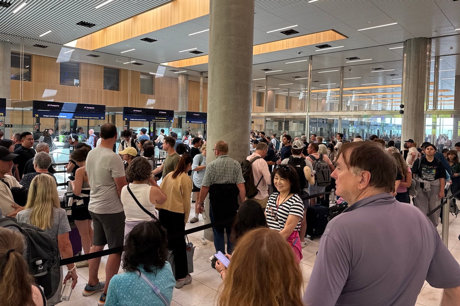European Union Leaders Convene Emergency Talks with Airlines Amid Escalating Air Travel Disruptions