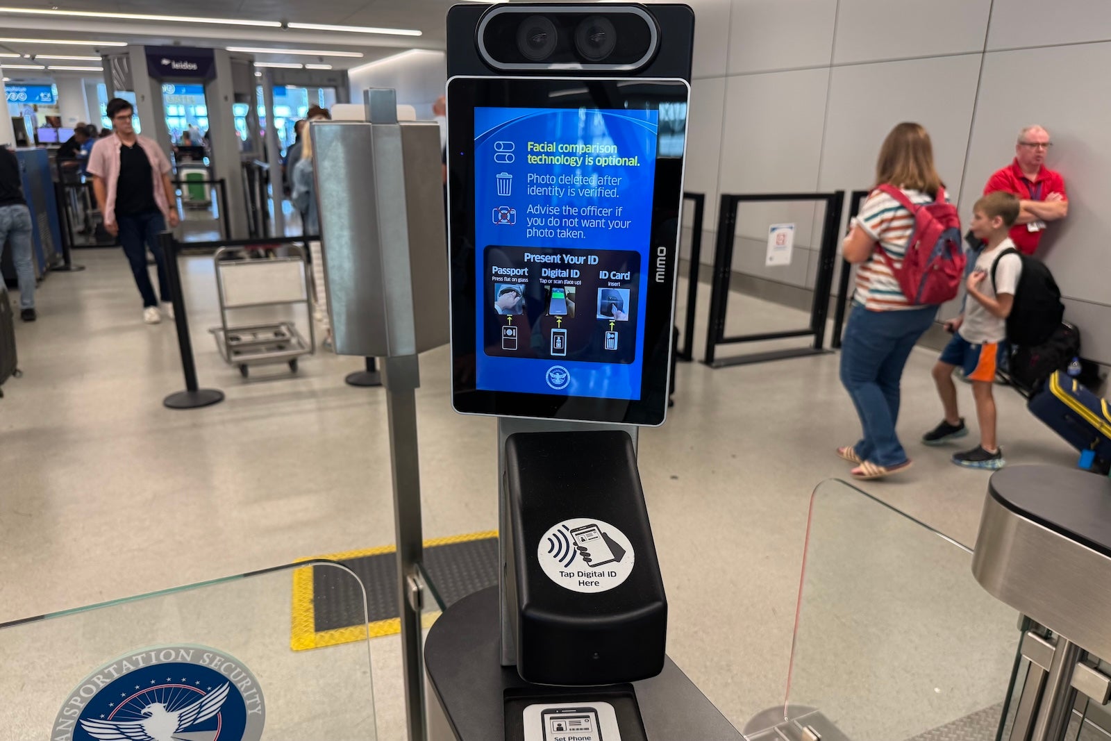 egates at airport