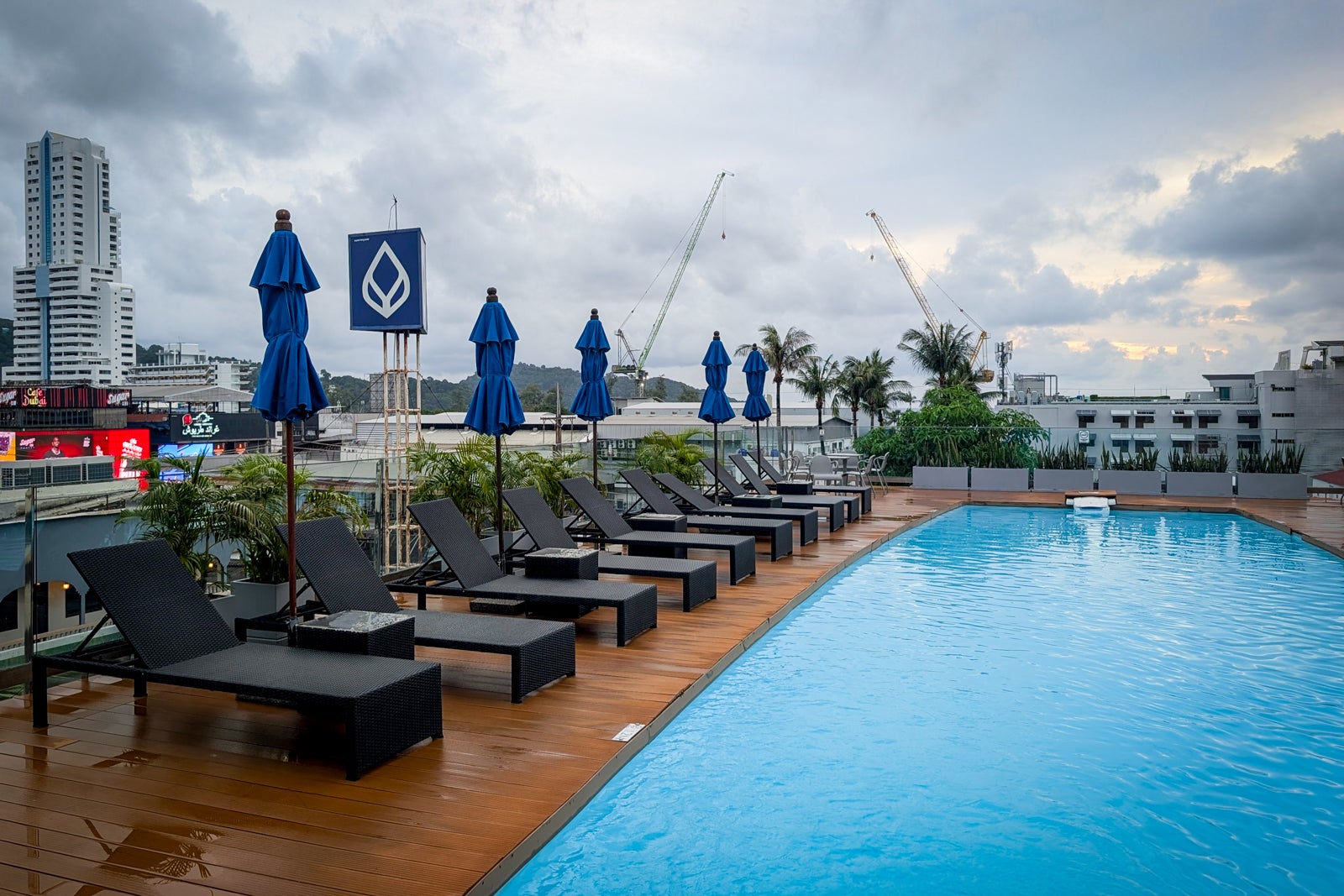 Rooftop pool at the Days Inn by Wyndham Patong Beach Phuket