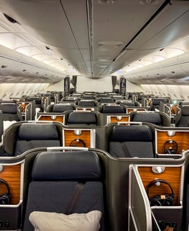 Qantas’ A380 isn’t the newest way to fly — but kangaroo pajamas and an onboard lounge make it a treat