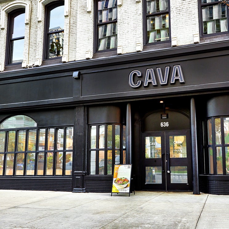 I already thought Cava was the best fast-casual chain — its rewards program sealed the deal