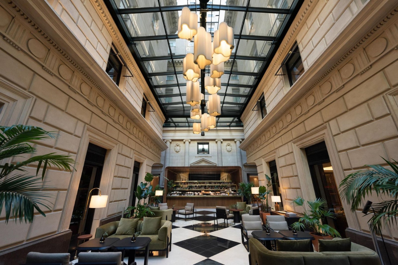 American Express Expands Hotel Programs American Express Expands Hotel Programs