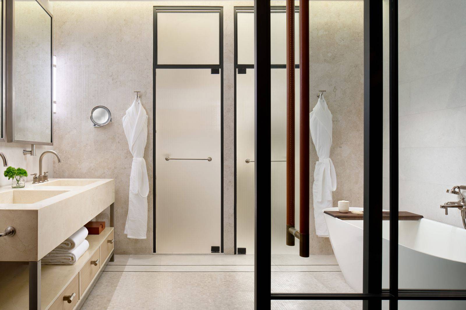 Park Hyatt Mexico City Polanco bathroom double vanity tub