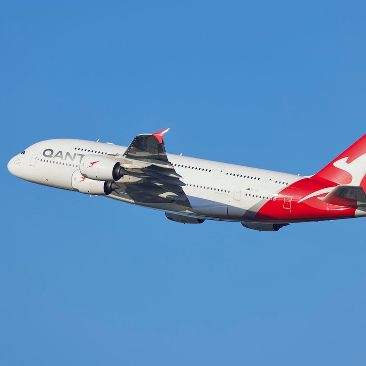 Qantas accelerates Airbus A380 retirement, unveils swanky new business suites